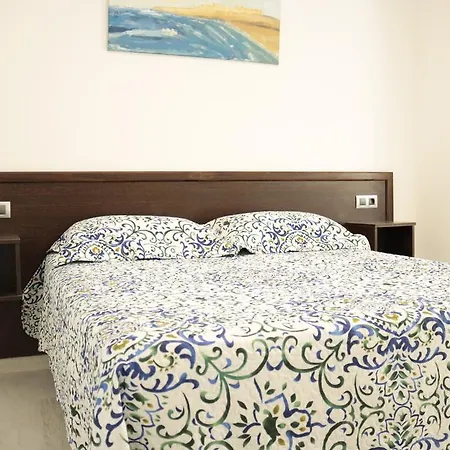 Chalet Playa Benicasim * 贝尼卡西姆